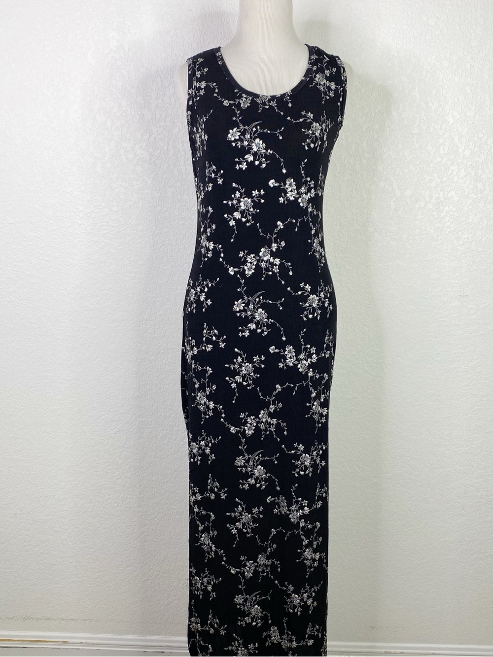 Vintage Sun Fire USA Black Floral Stretch Slink Maxi Dress